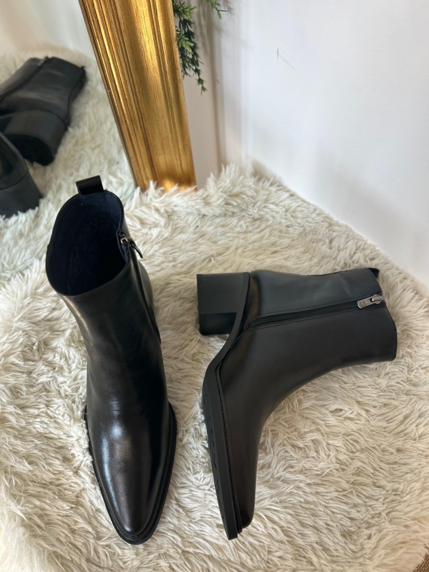 Bottine à Talon Dorking Tess D9822 Noire – Bout Pointu | Marina & Paloma