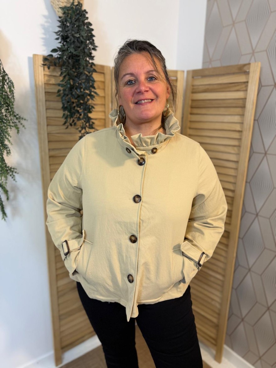 Veste Christy Grande Taille Col à Volant | Marina & Paloma