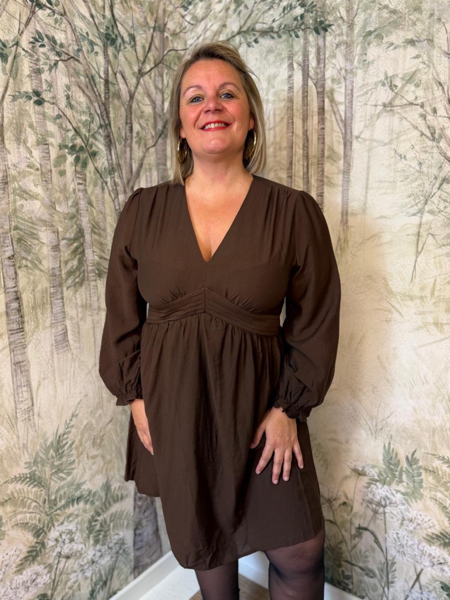 Robe Maelle Grande Taille Café Manche Longue et Coupe Évasée | Marina & Paloma