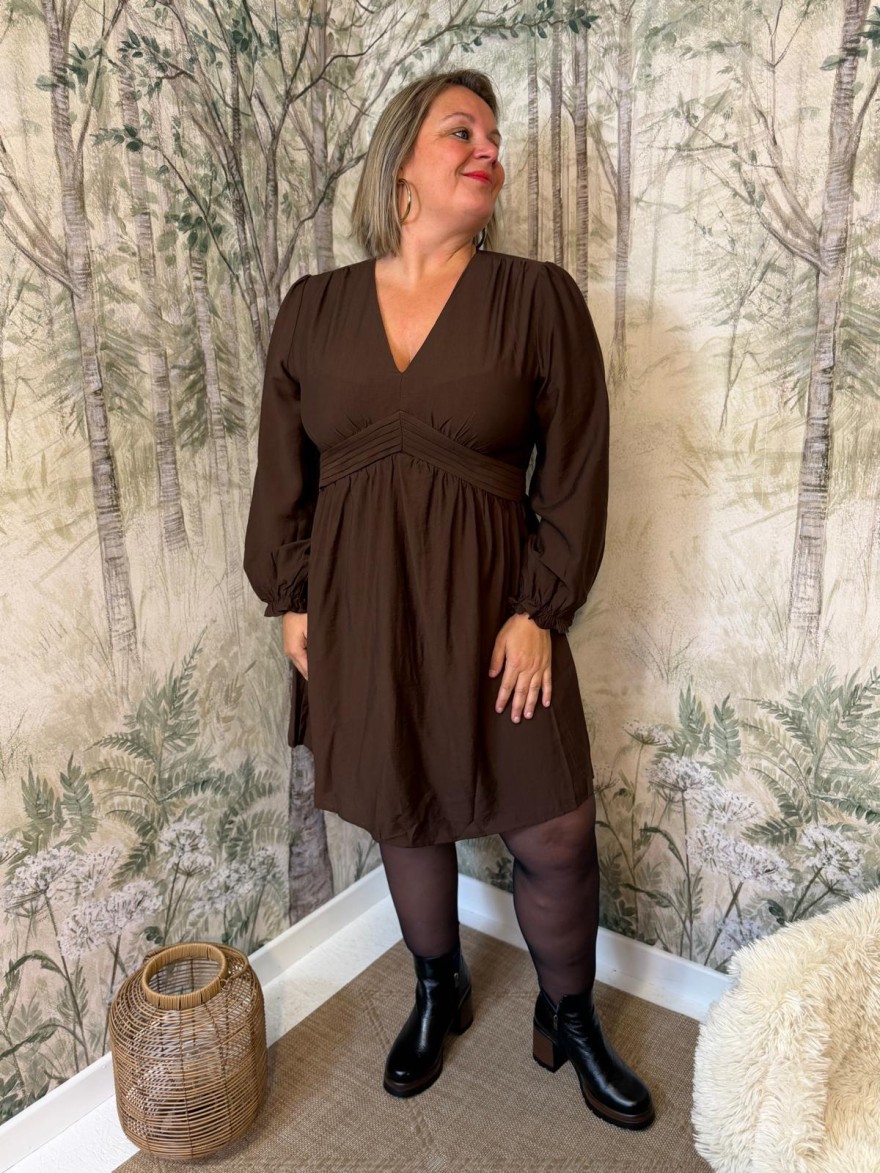 Robe Maelle Grande Taille Café Manche Longue et Coupe Évasée | Marina & Paloma