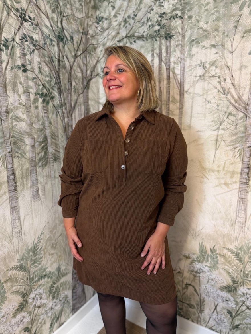 Robe Maëlle Marron Velours Côtelé Curvy | Marina & Paloma