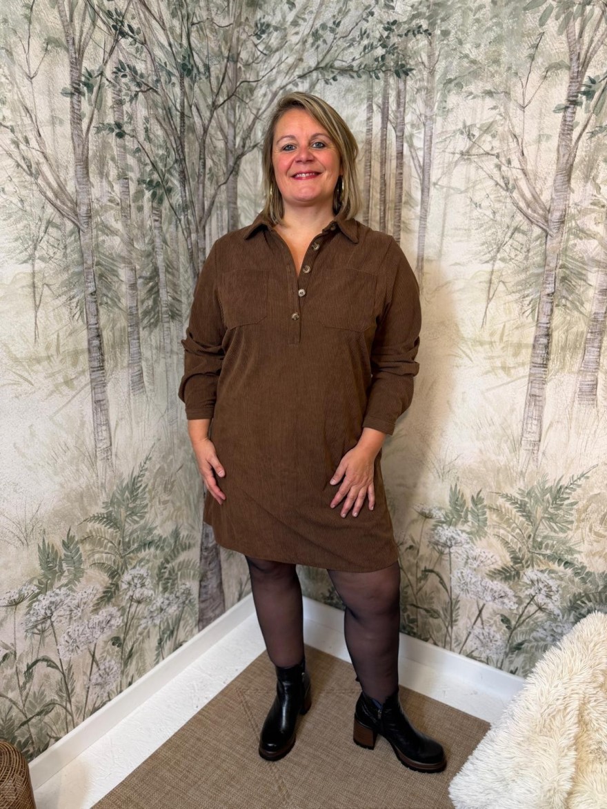 Robe Maëlle Marron Velours Côtelé Curvy | Marina & Paloma