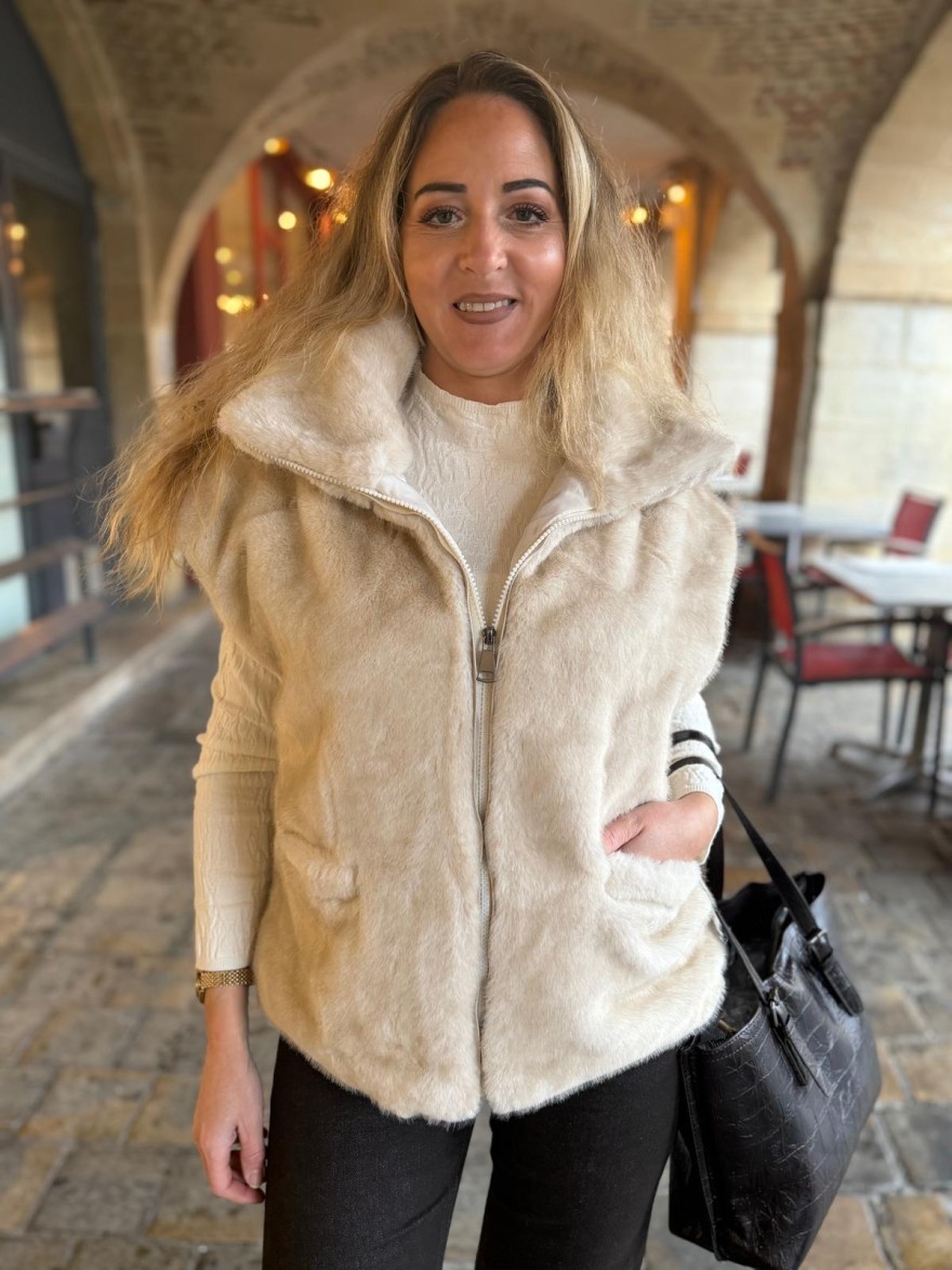 Gilet Sans Manches Fausse Fourrure Beige | Marina & Paloma