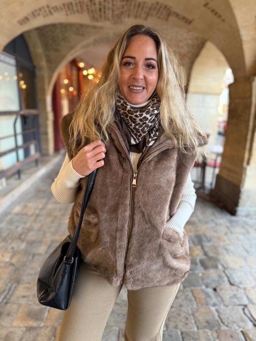 Gilet Sans Manches Fausse Fourrure Taupe | Marina & Paloma