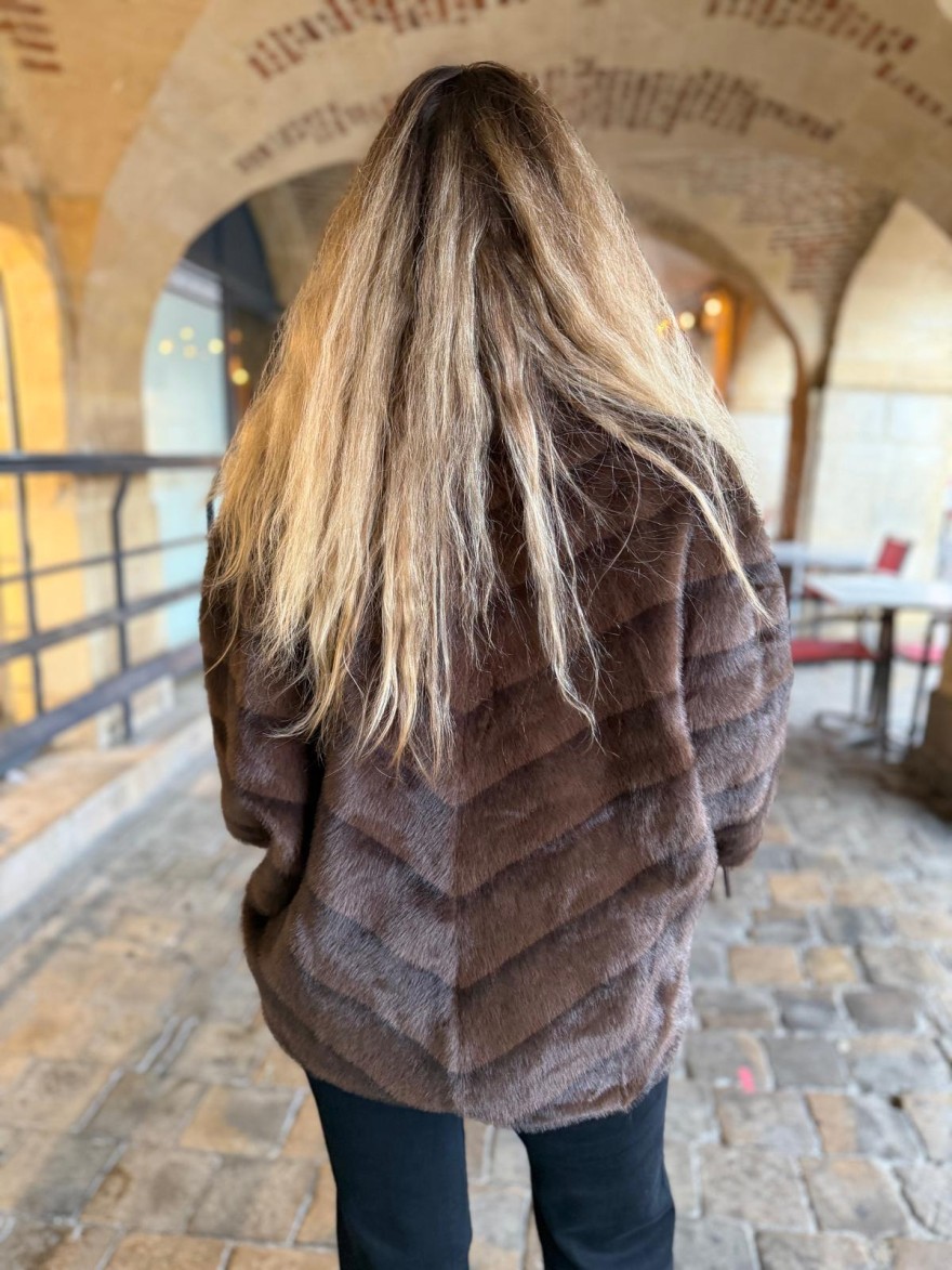 Manteau Fausse Fourrure à Manches Courtes | Marina & Paloma