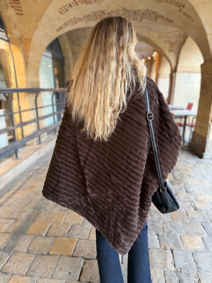 Poncho Hiver en Fausse Fourrure | Marina & Paloma