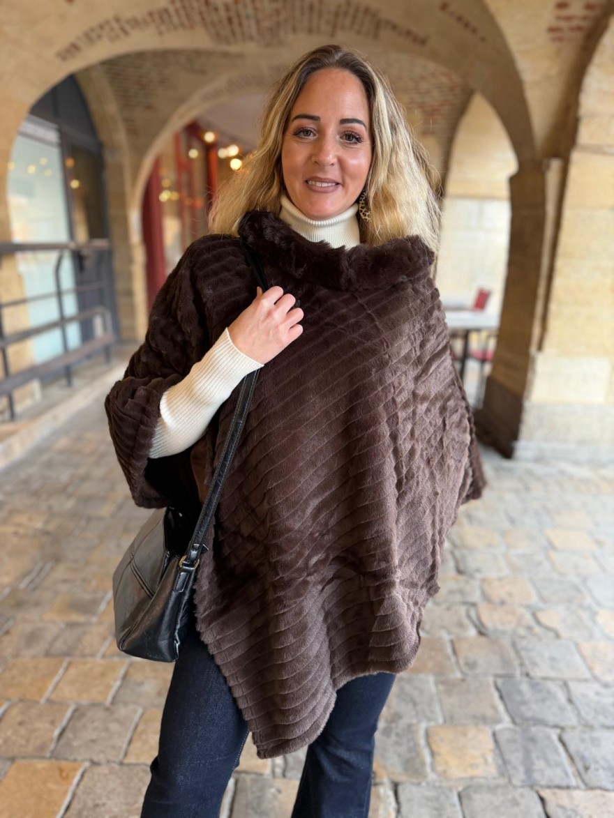 Poncho Hiver en Fausse Fourrure | Marina & Paloma