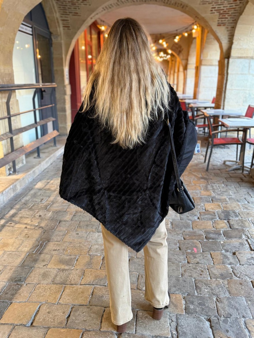Poncho Hiver en Fausse Fourrure | Marina & Paloma